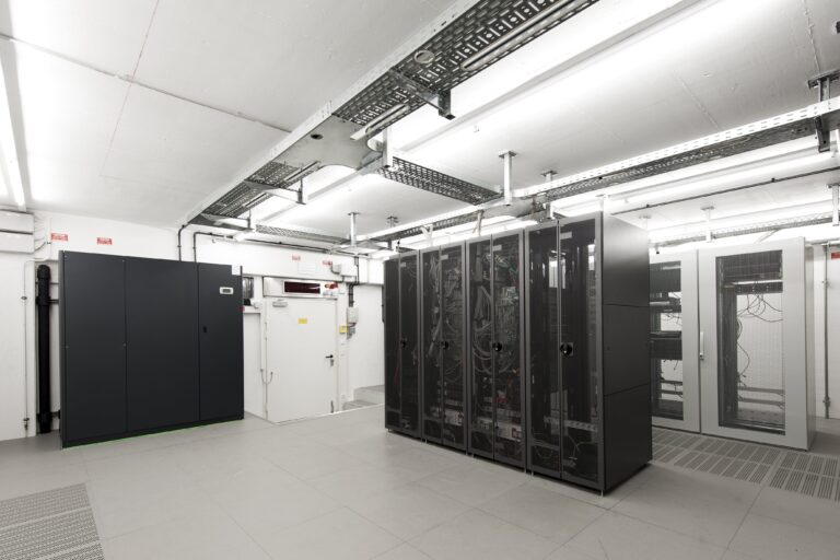 Electricity savings thanks to server infrastructure